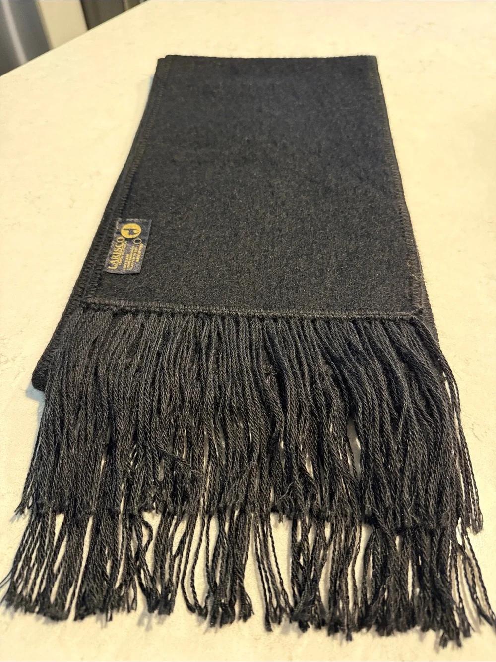 Larisco NWOT 100% alpaca Black unisex scarf Made in Peru